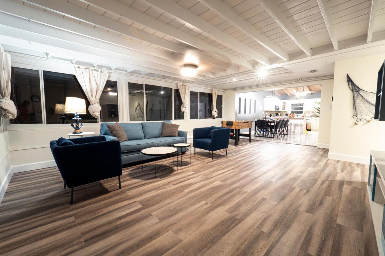 Newly Renovated 3Br2Ba Duplex With Private Dock Villa Key Colony Beach Екстериор снимка