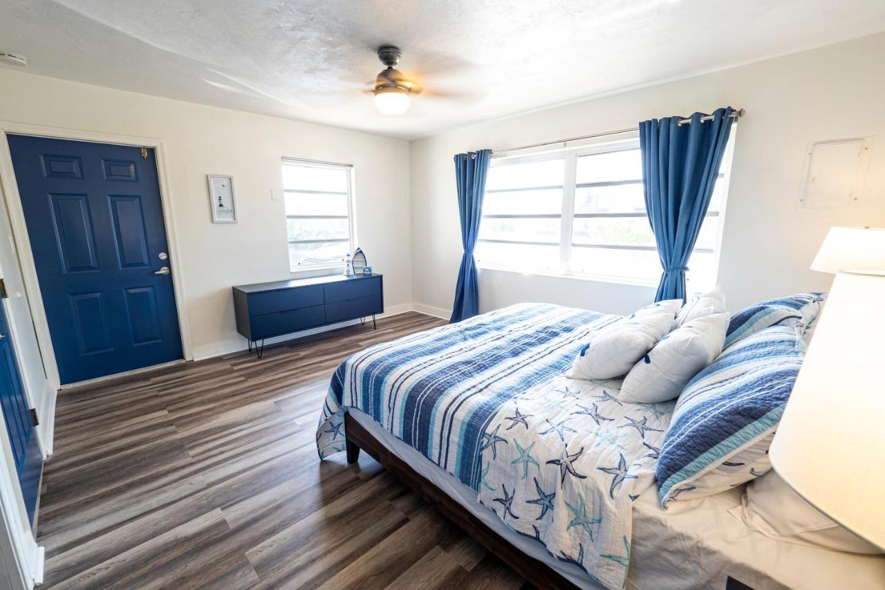 Newly Renovated 3Br2Ba Duplex With Private Dock Villa Key Colony Beach Екстериор снимка